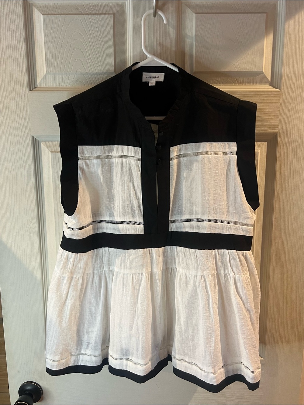 Sleeveless Black and White Tiered Cotton Blouse